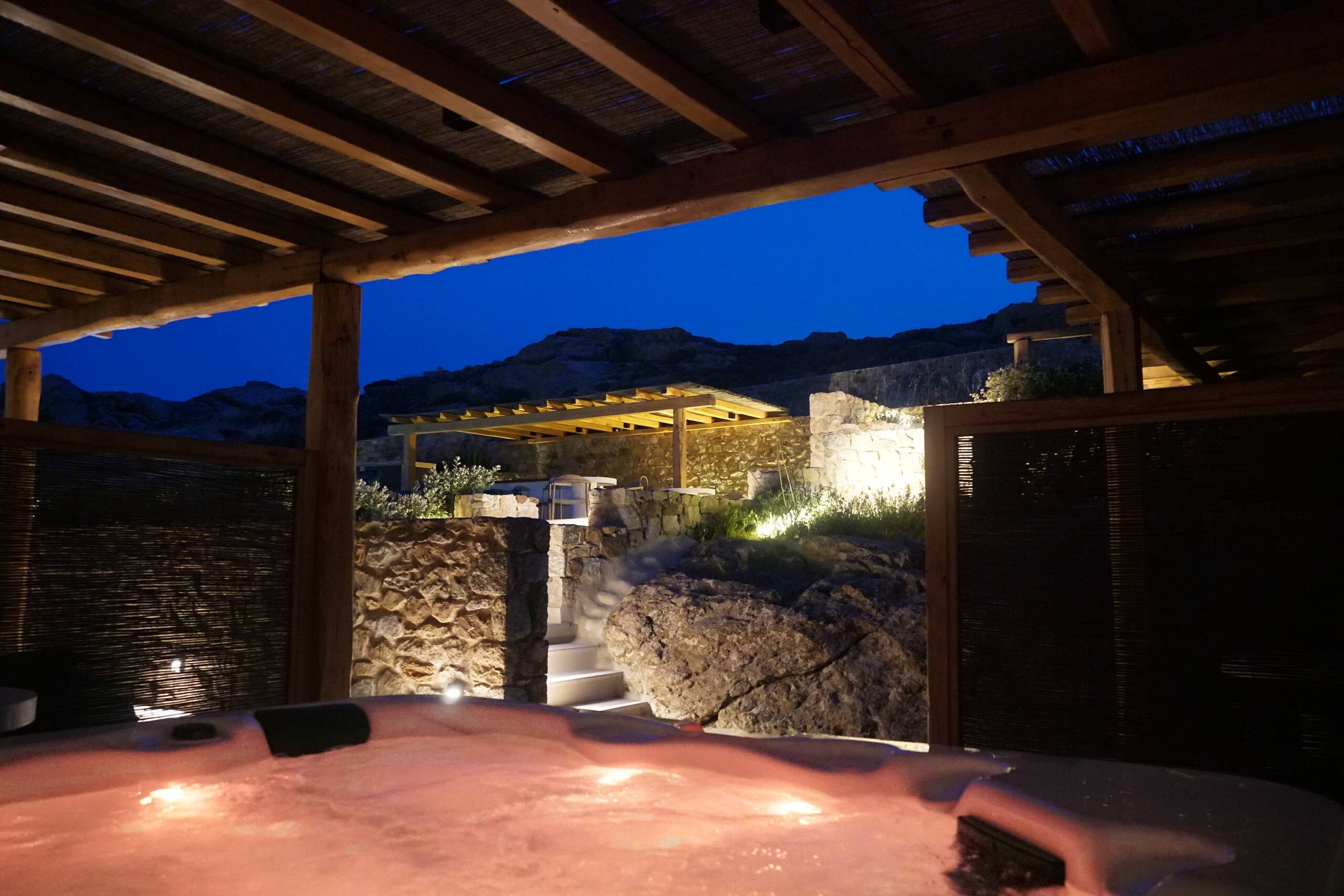 Mykonian Shades Xedra Suites 14