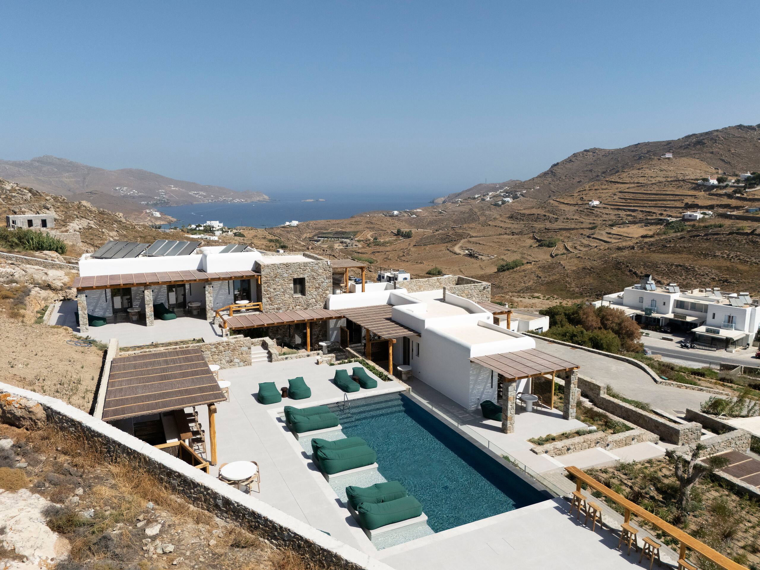 Mykonian Shades Xedra Suites