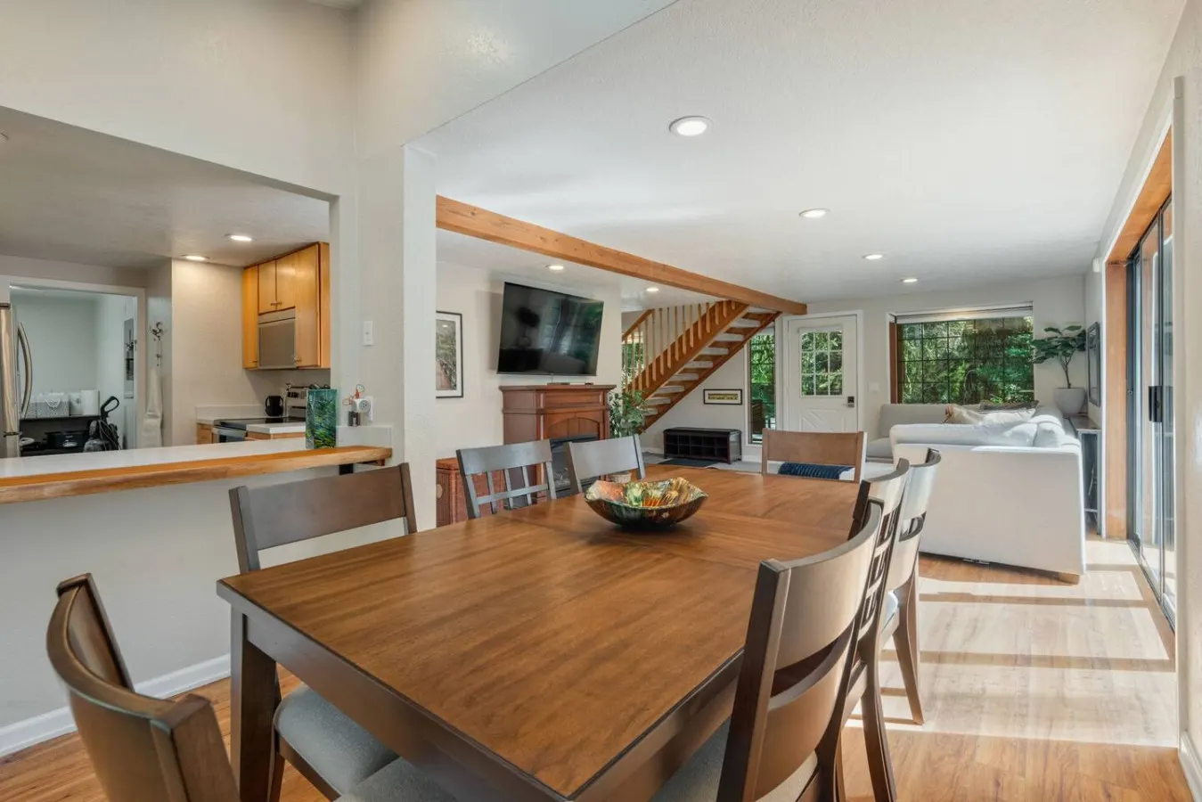 Peaceful 3BR Retreat by the Falls 6