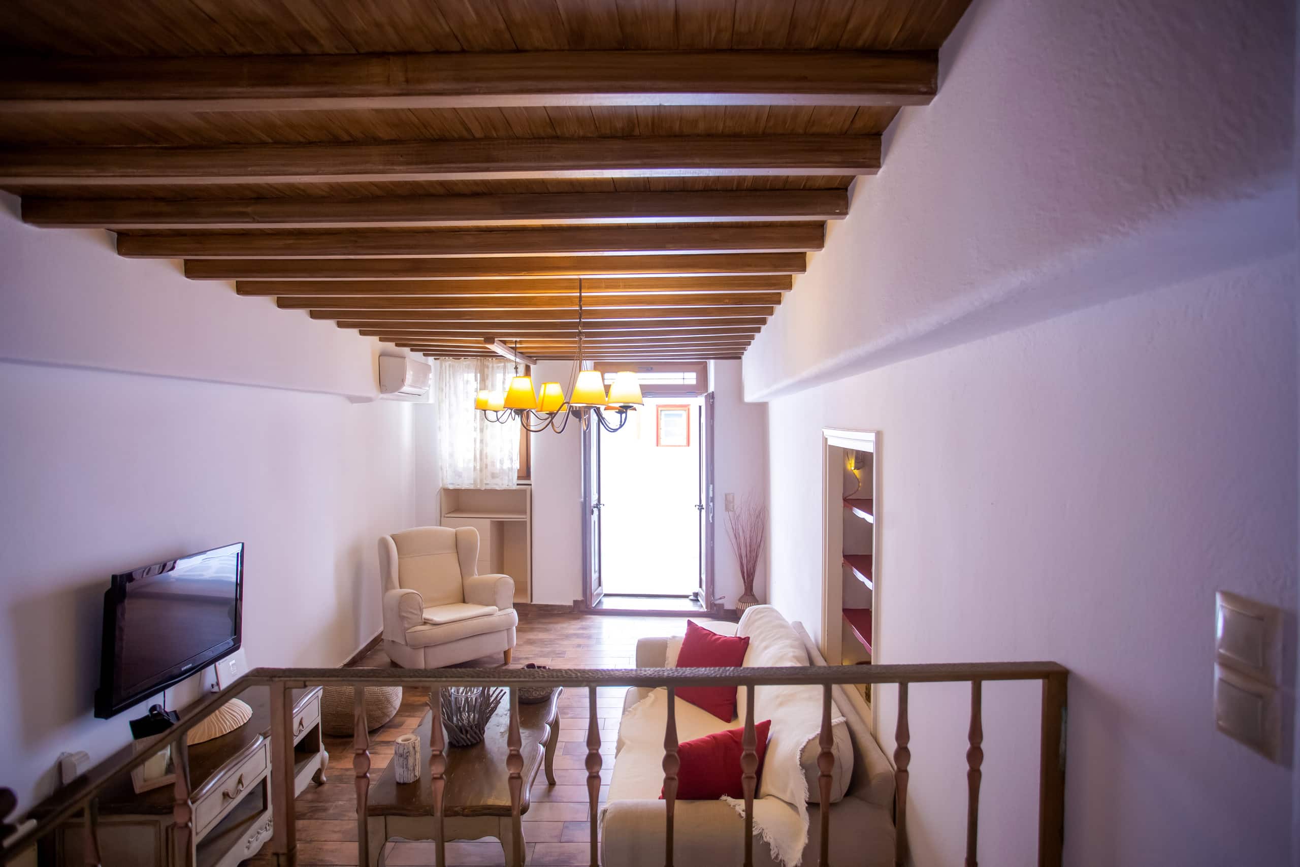 Wake up in a Mykonian Home & Live as a Local 10