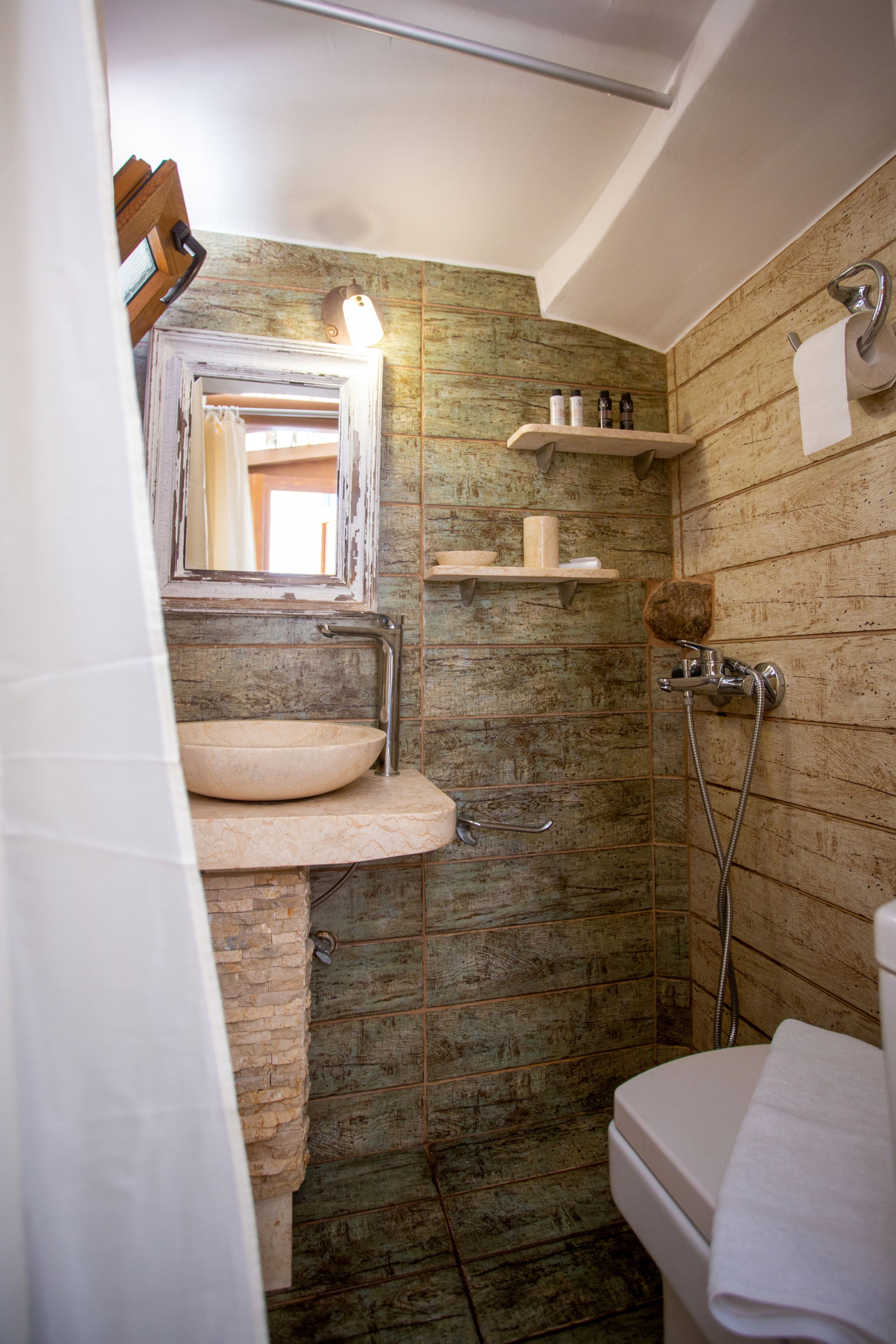 Wake up in a Mykonian Home & Live as a Local 33