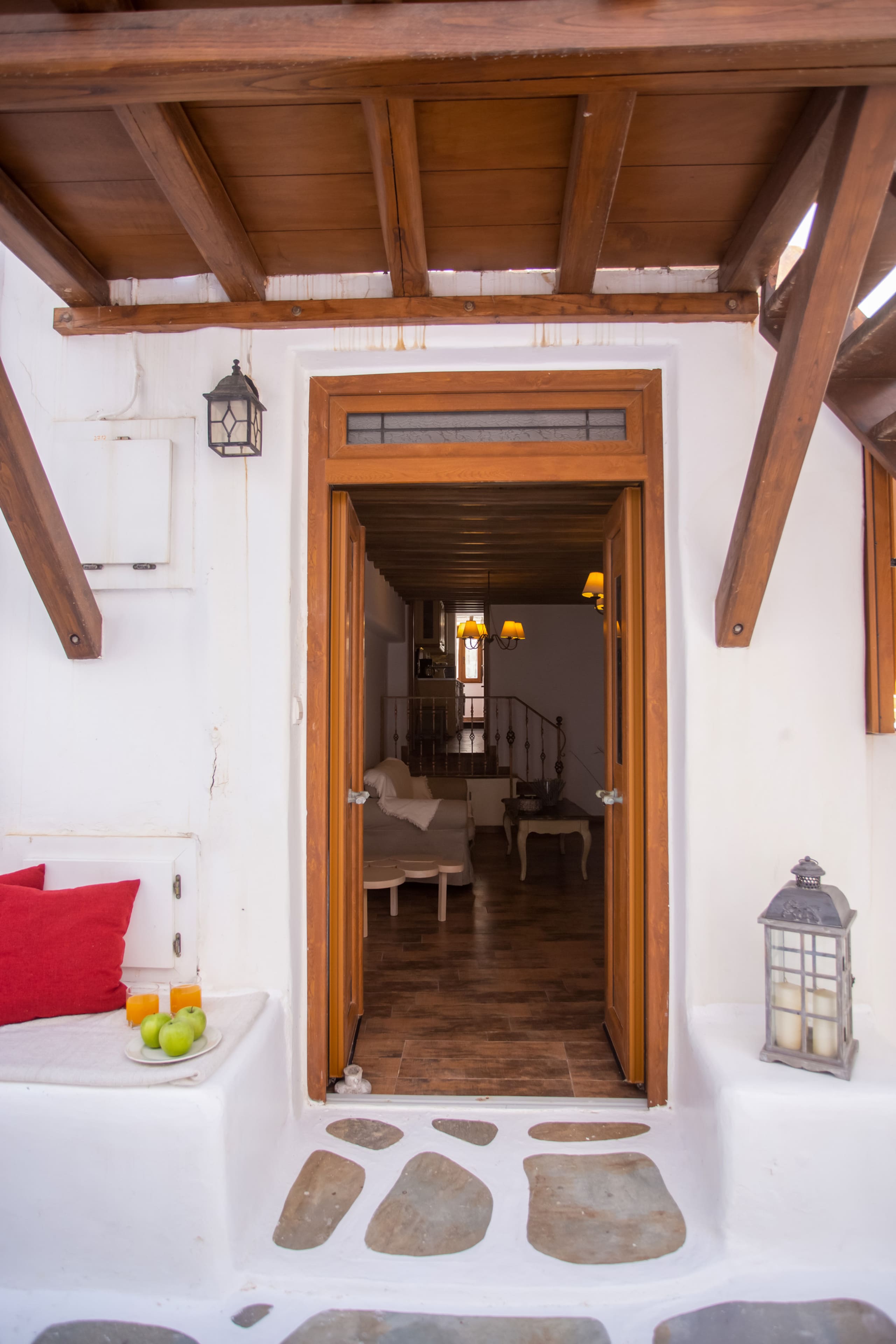 Wake up in a Mykonian Home & Live as a Local — photo 4
