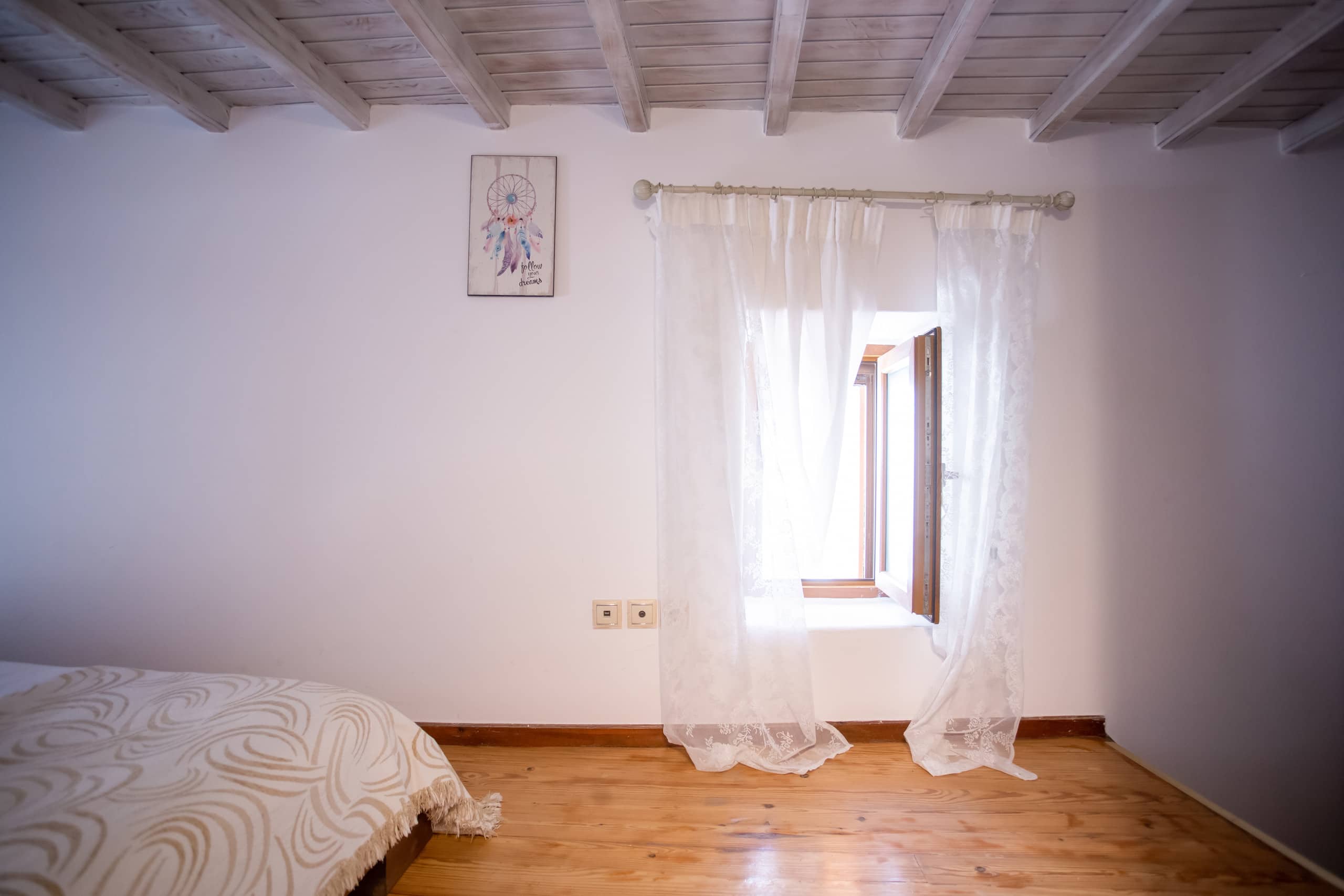 Wake up in a Mykonian Home & Live as a Local 25