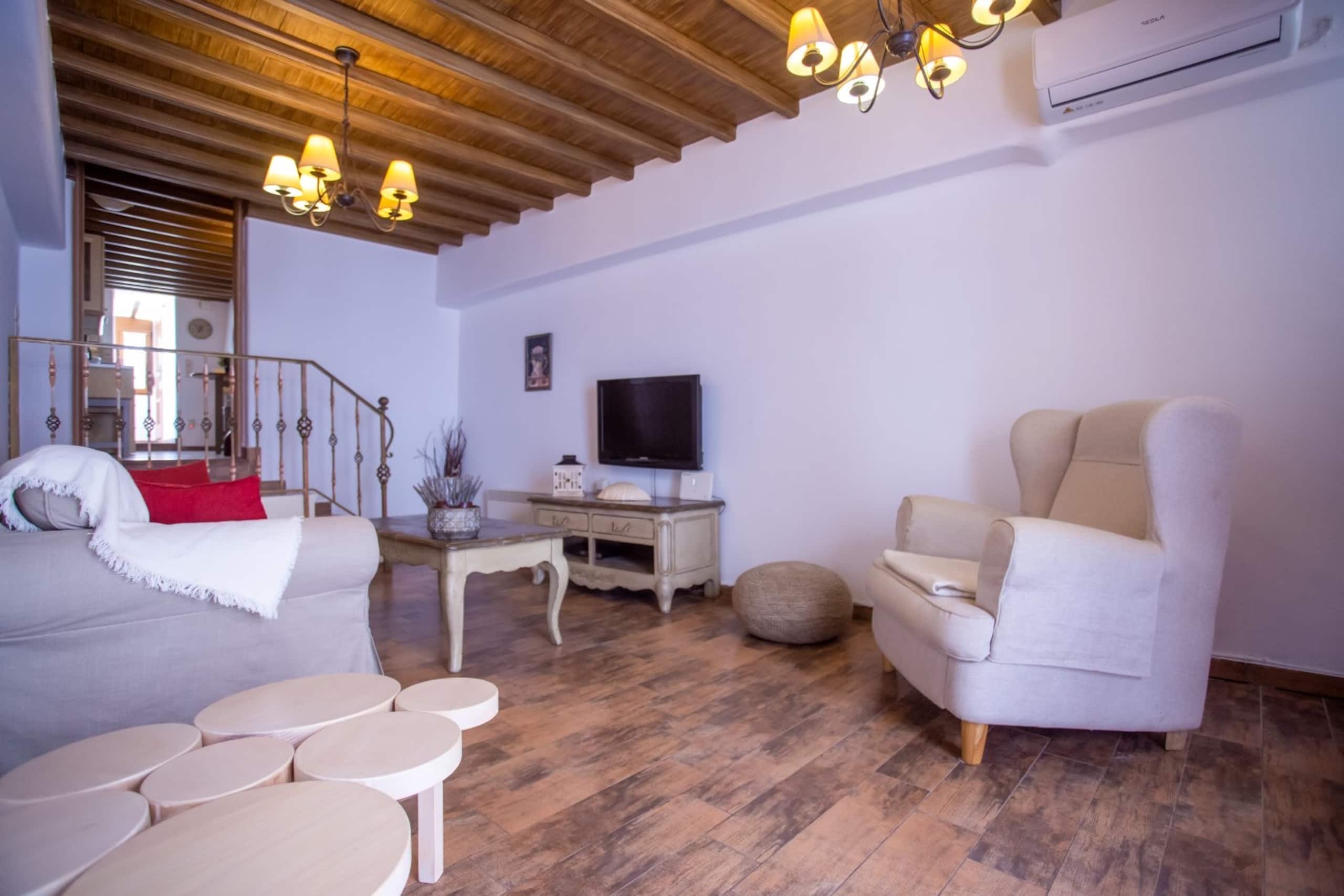 Wake up in a Mykonian Home & Live as a Local 13