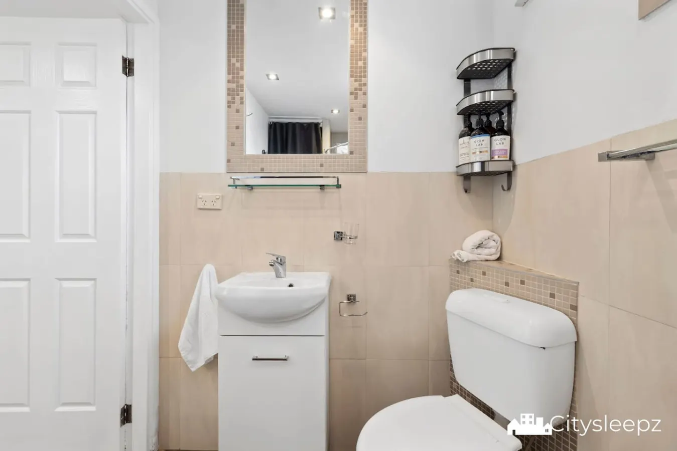 Dean Park 2-Bed Unit 9