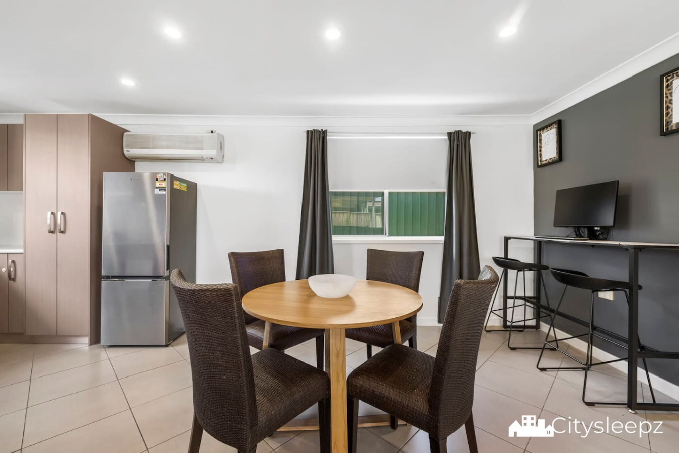 Dean Park 2-Bed Unit 6