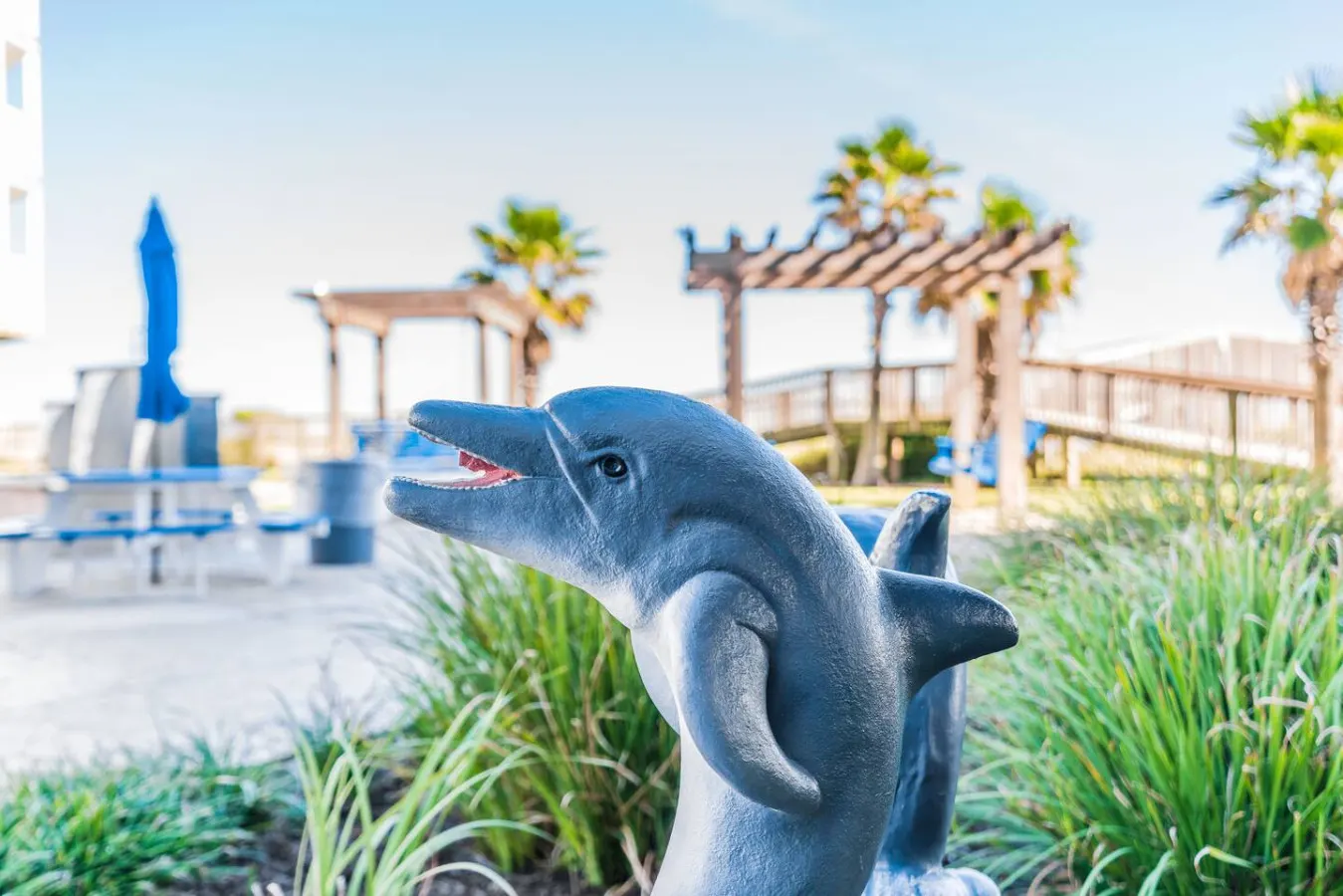 Heated Pools, Hot Tubs & Easy Beach Access 19