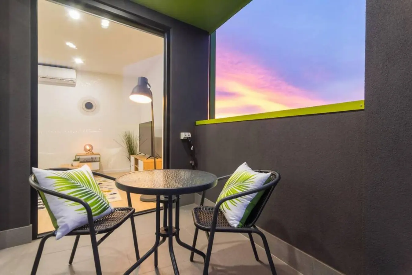 Canopy @ 44—Central CBD Location 10