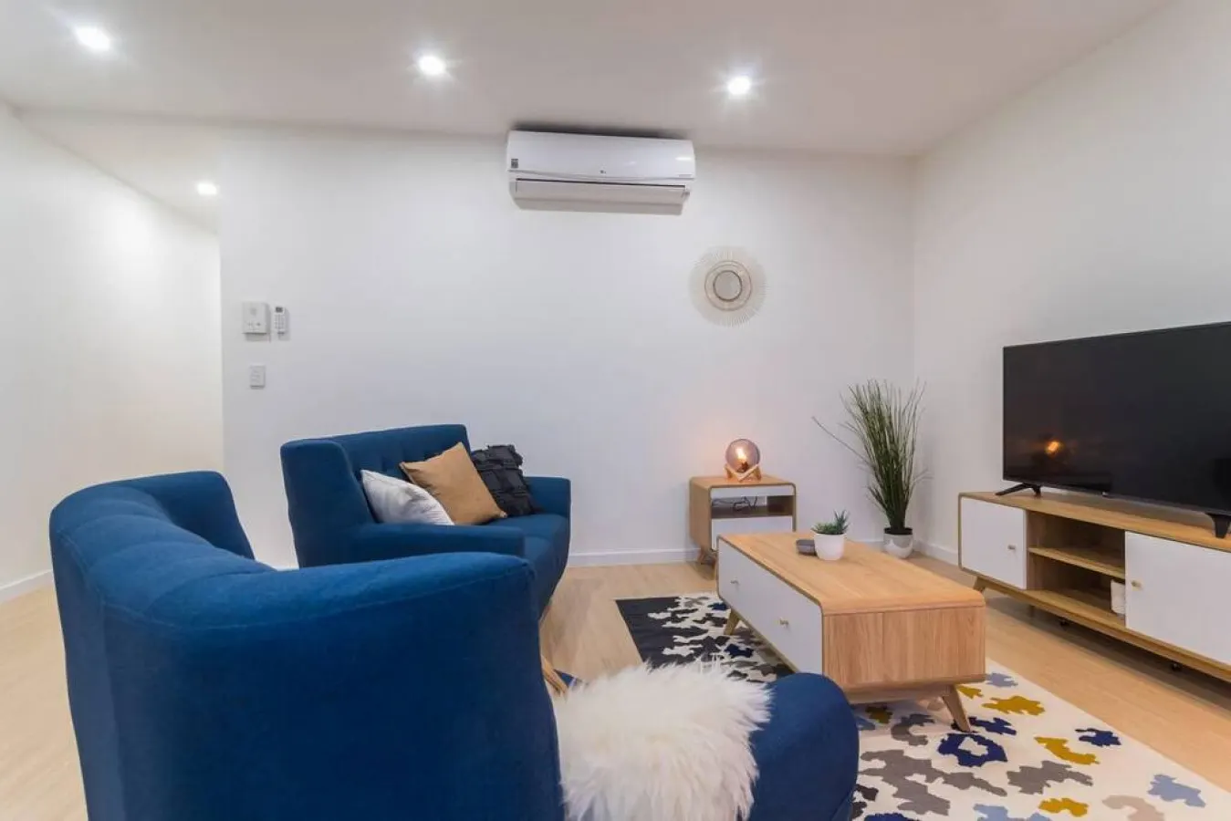 Canopy @ 44—Central CBD Location 6