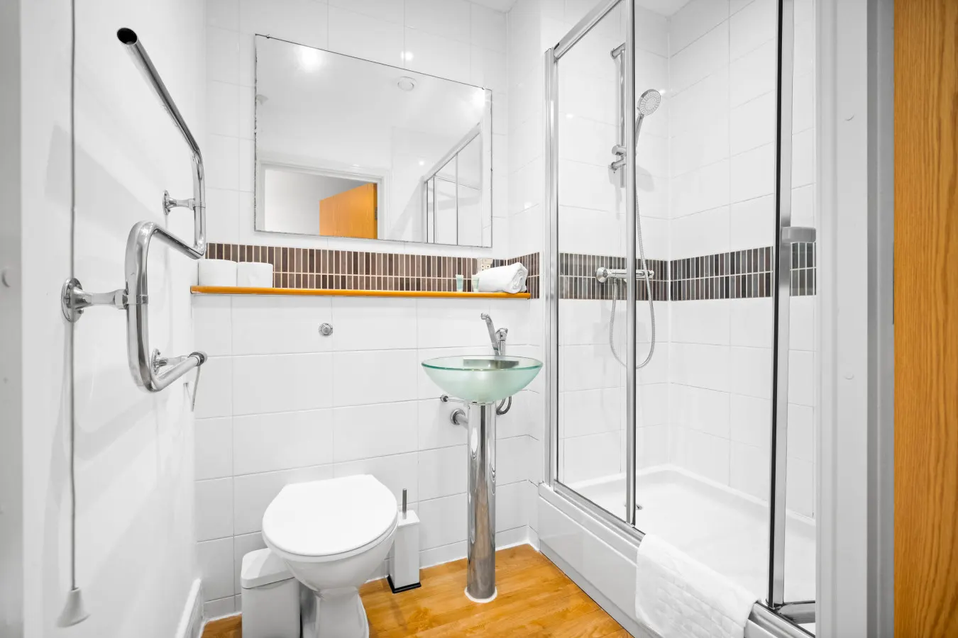 Stylish 2 Bedroom Apartment - City Centre - King Beds - Netflix 12