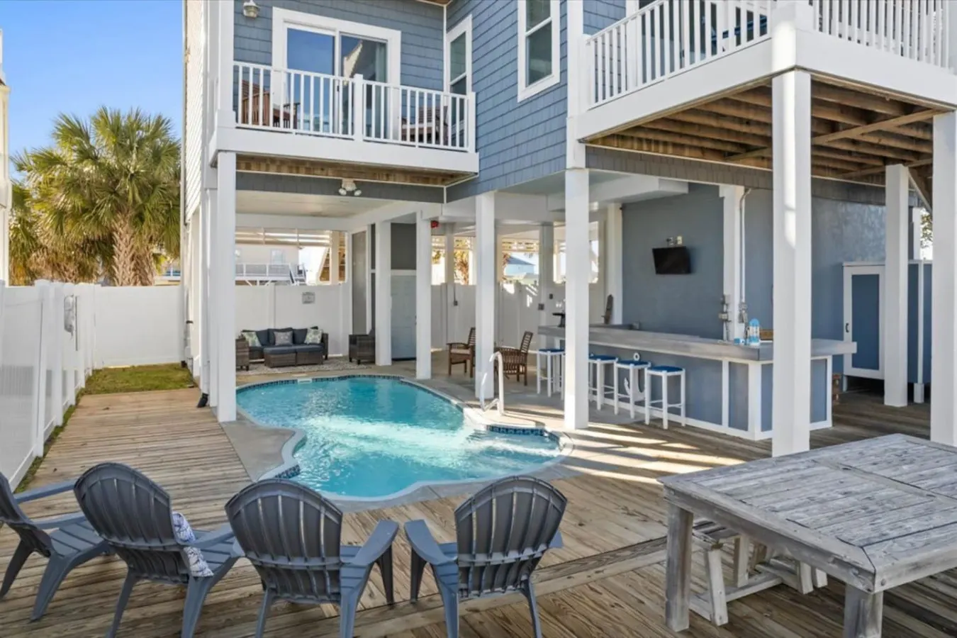 Dock Holiday — photo 2