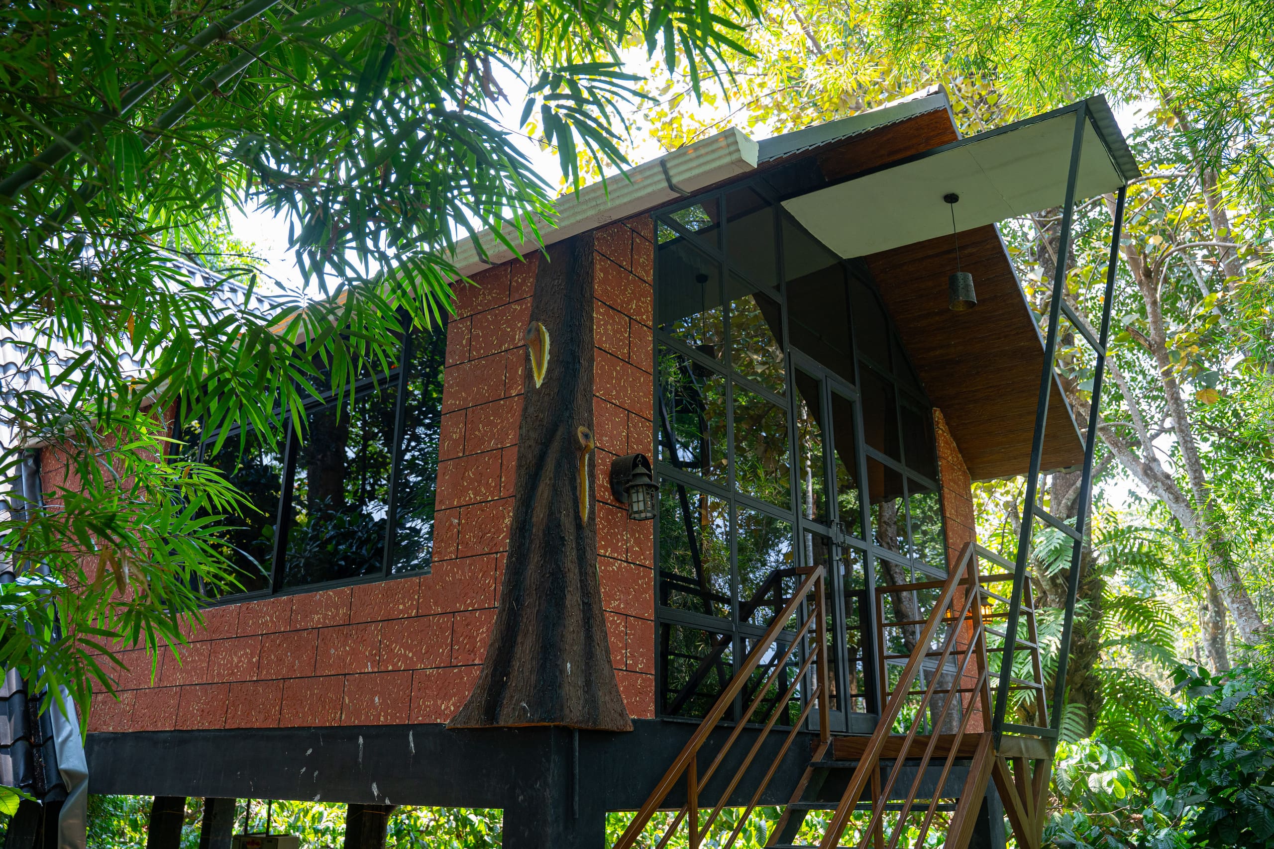 Bourbon 2BR Family Cottage | Coffee Estate Stay 30