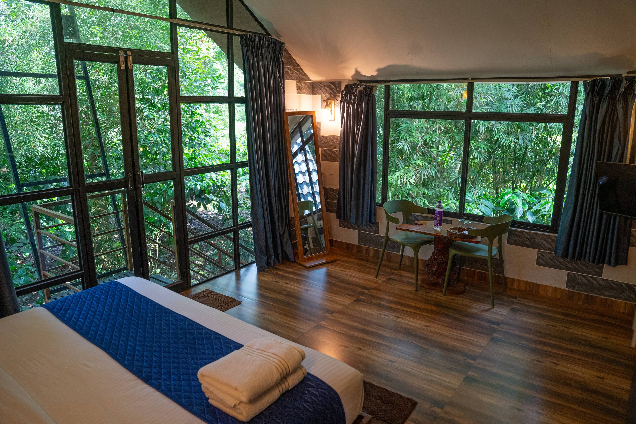 Bourbon 2BR Family Cottage | Coffee Estate Stay 5
