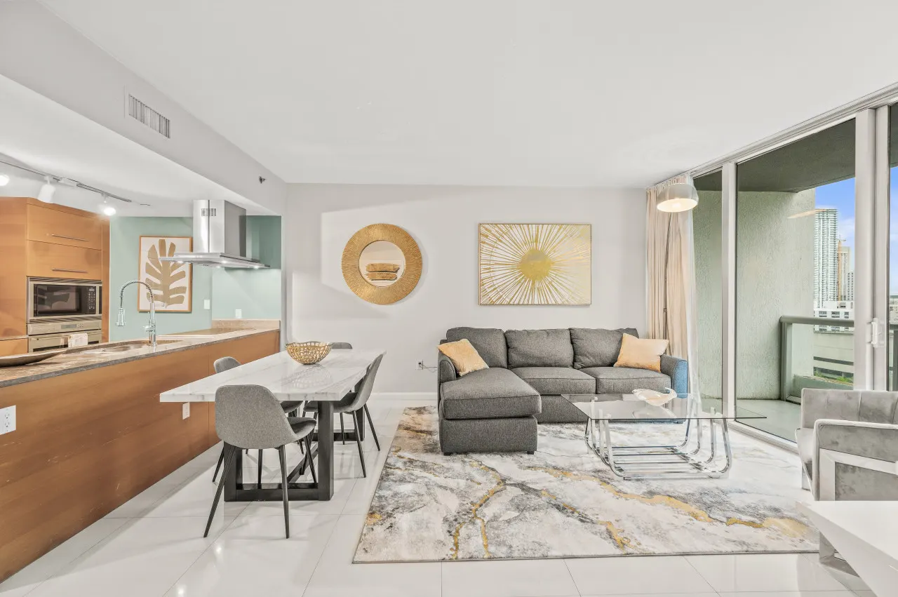 Luxurious ocean view unit — photo 4