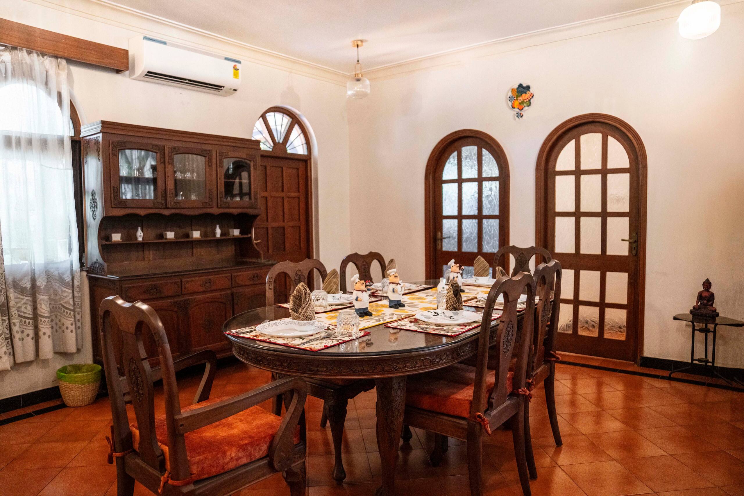 NORTH GOA-VillaVienna, Luxury Vintage PoolVilla 31