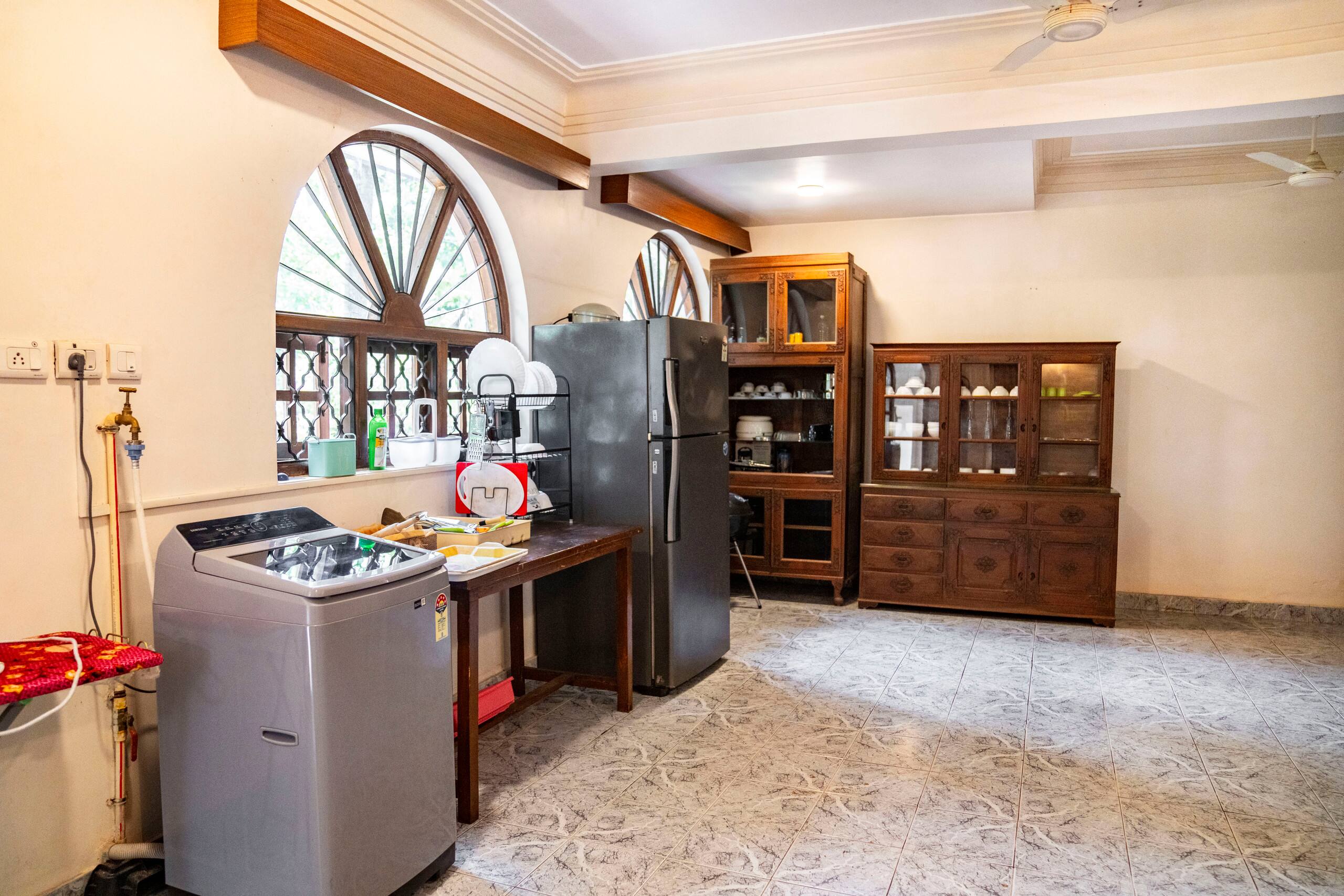 NORTH GOA-VillaVienna, Luxury Vintage PoolVilla 27