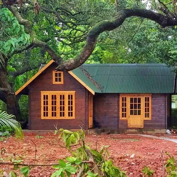 The house by the wooden bridge 11