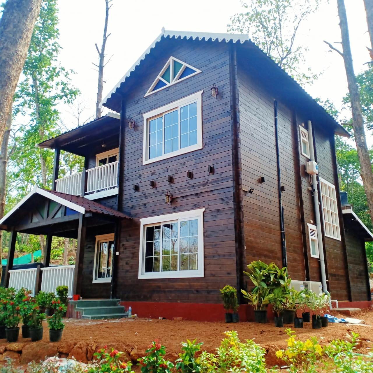 The house by the wooden bridge 14