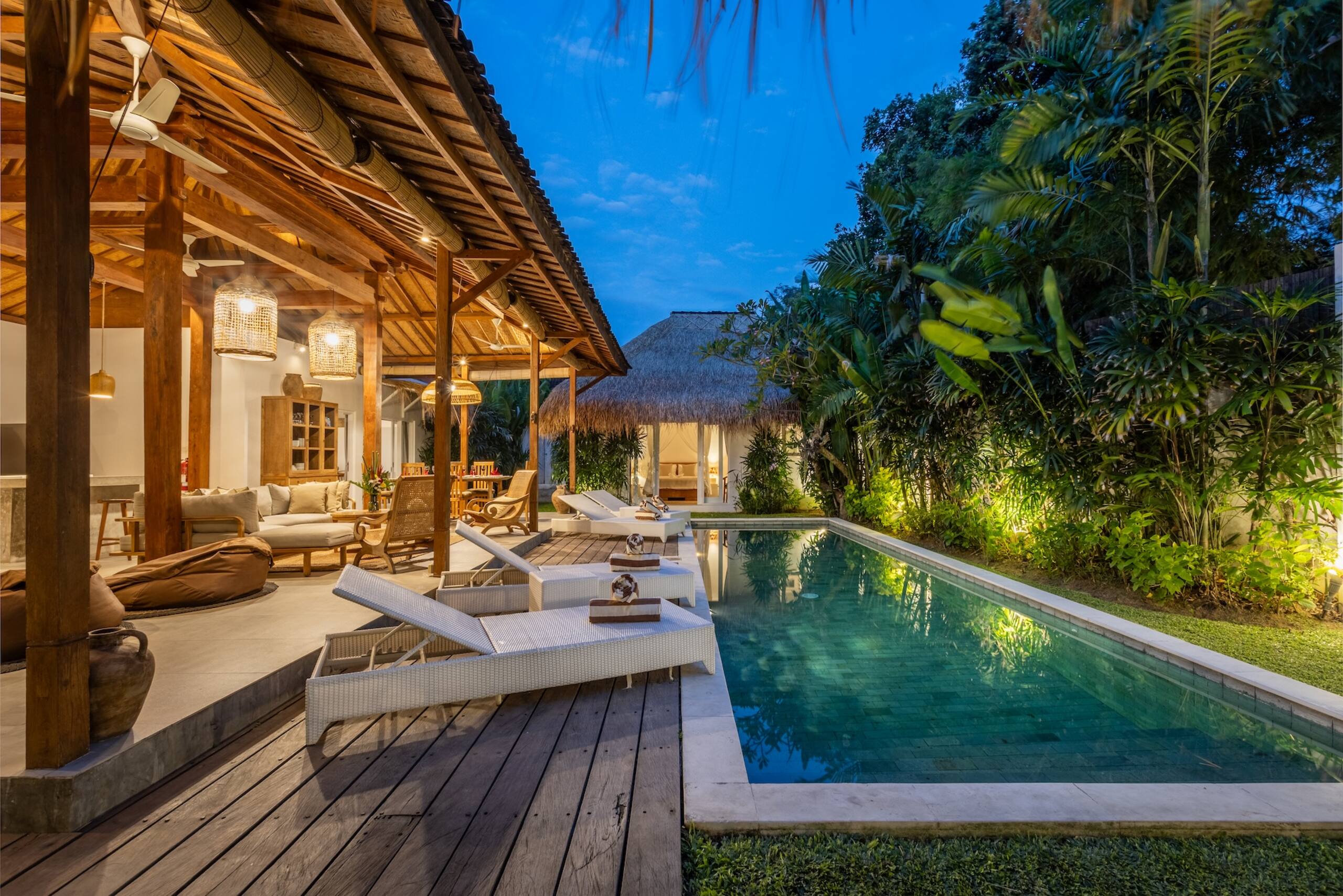 Central Seminyak Oberoi - 800 m to Beach/Kudeta 7