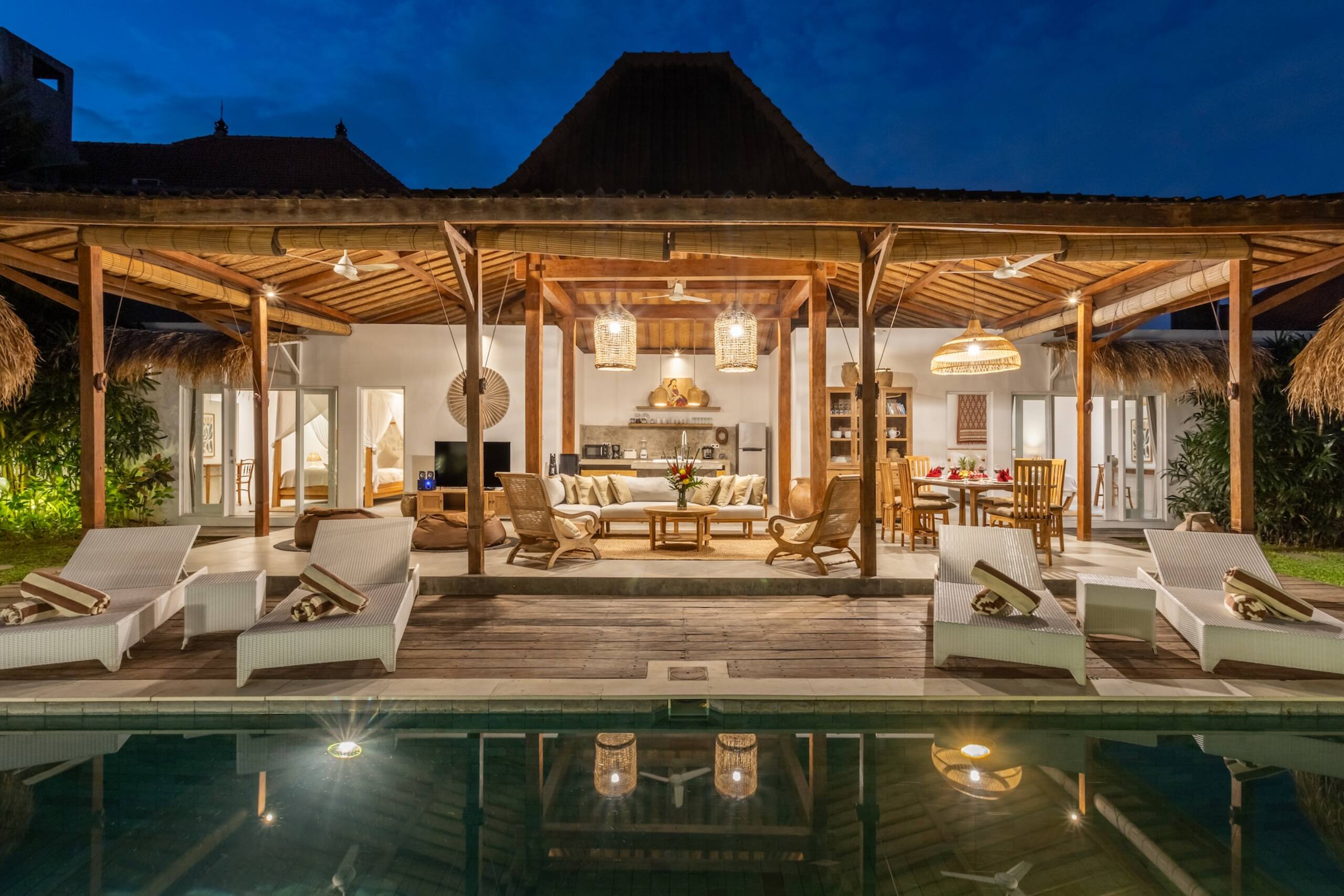 Central Seminyak Oberoi - 800 m to Beach/Kudeta 31