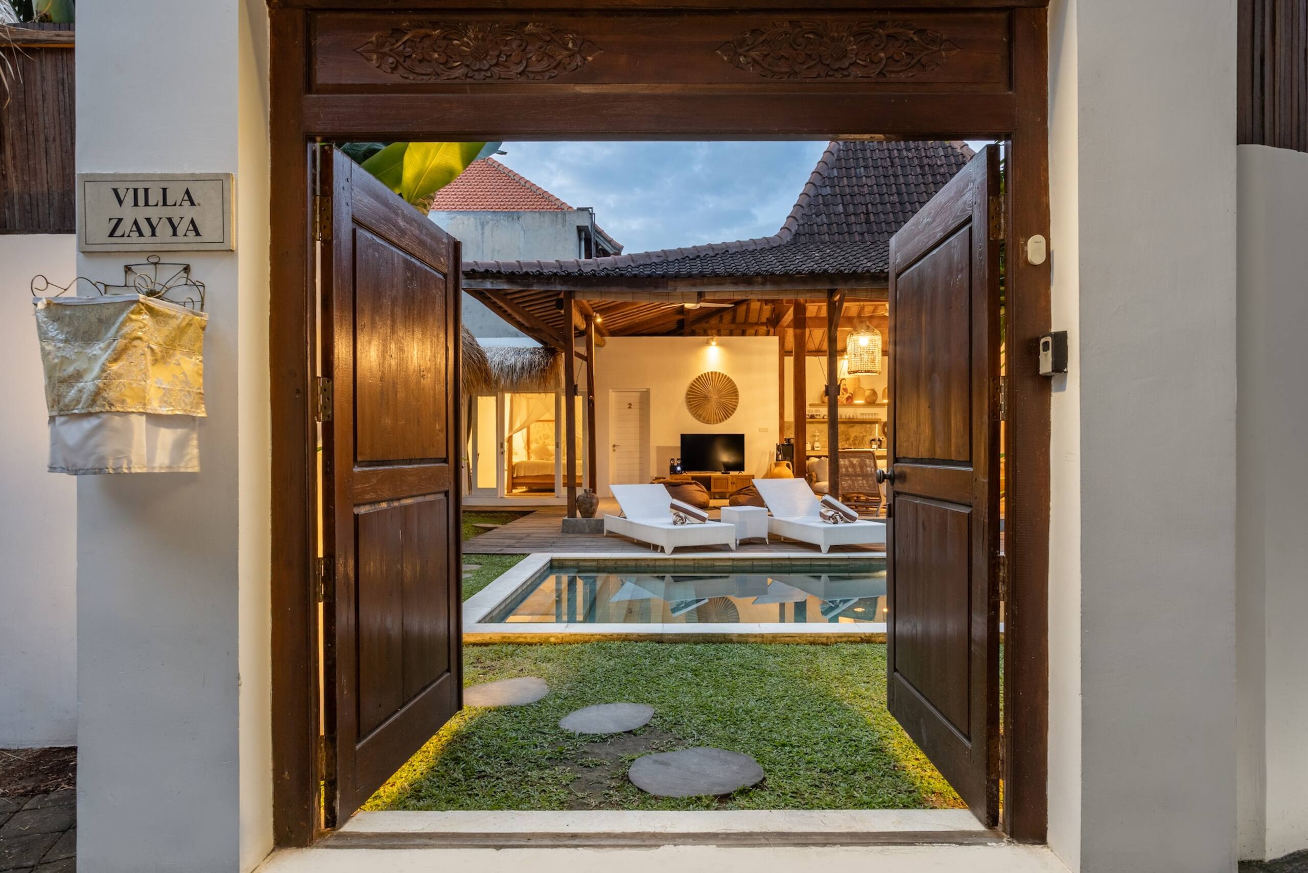 Central Seminyak Oberoi - 800 m to Beach/Kudeta 8