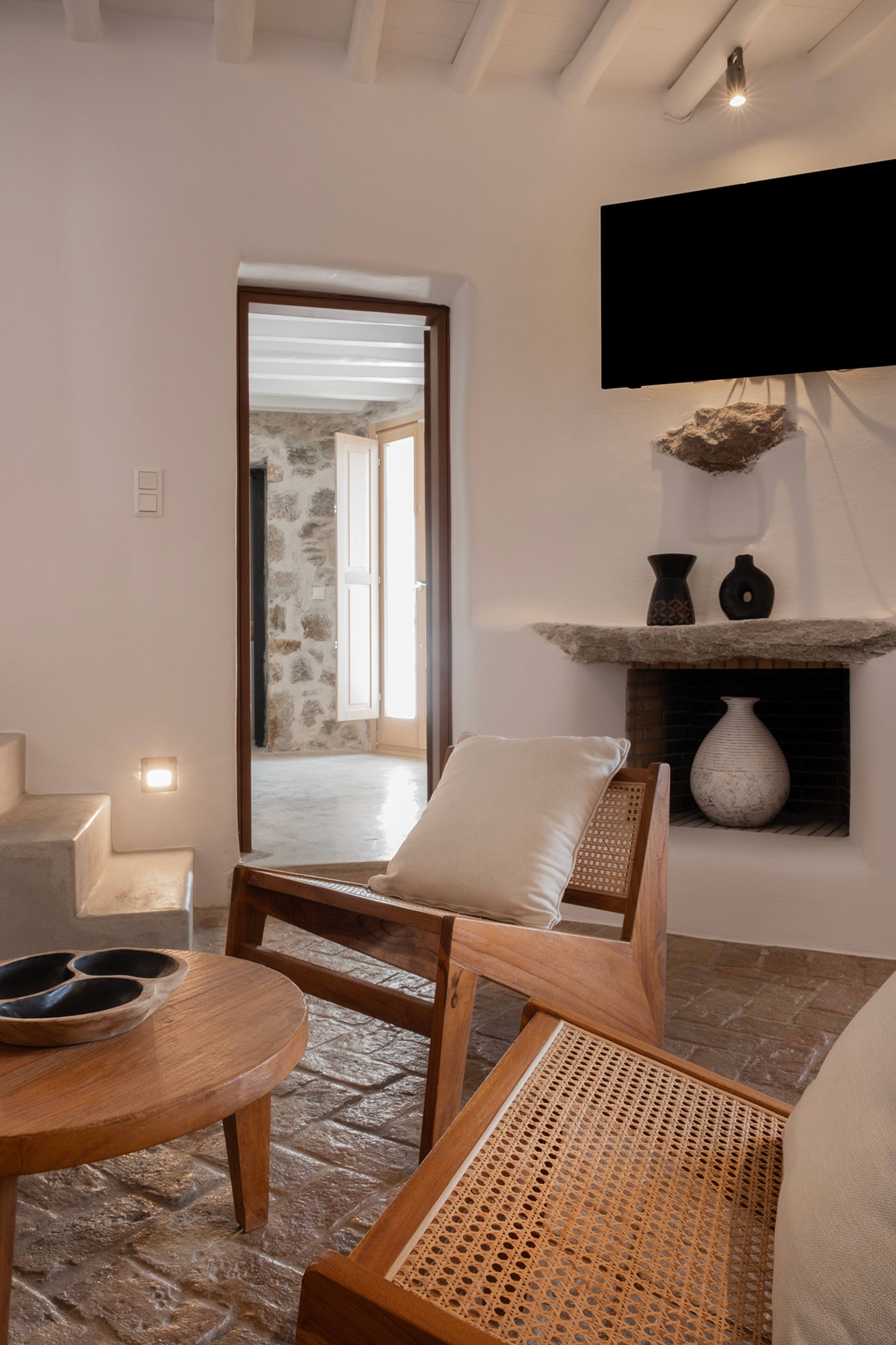 Pure Mykonos | Villa with pool near Scorpios 15