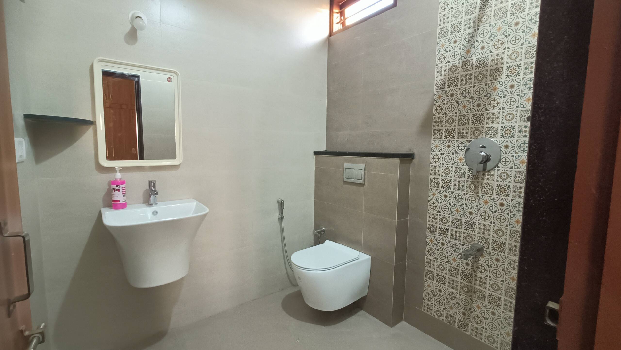 Tejas - 2BHK 1st floor Serene stay - Non-AC 19