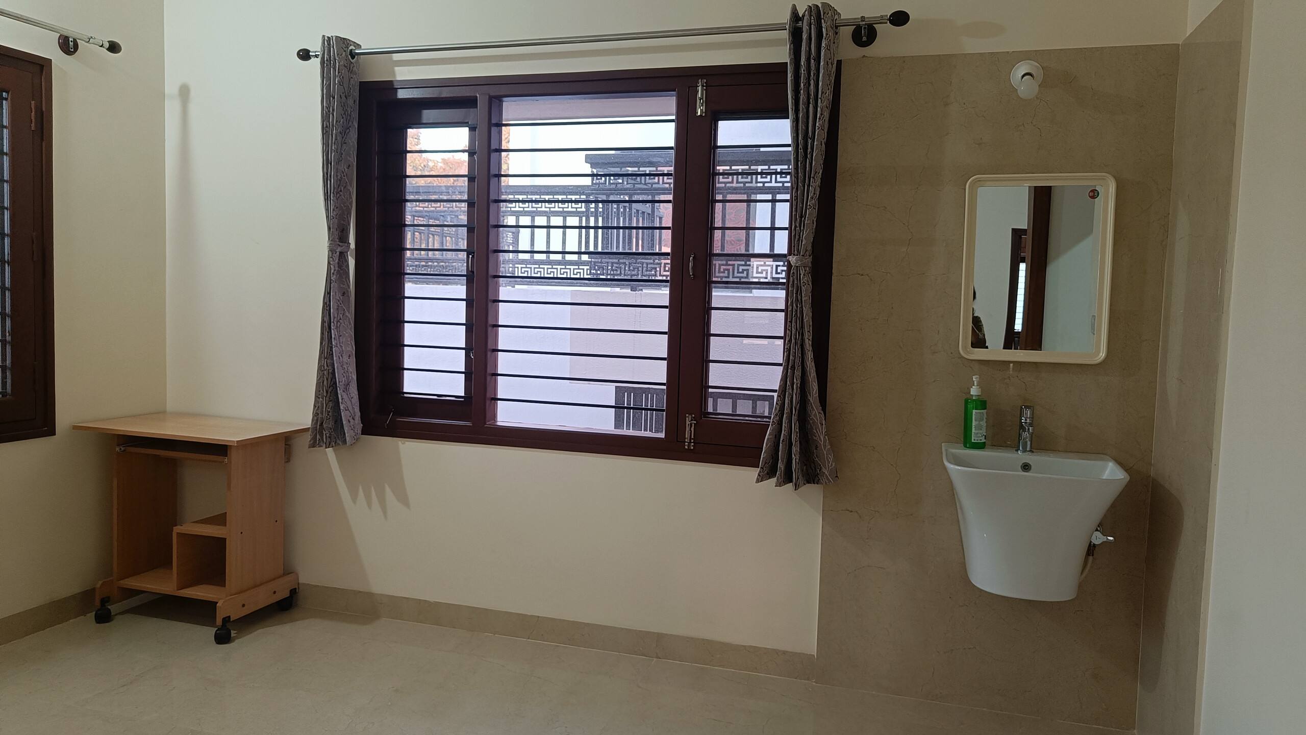 Tejas - 2BHK 1st floor Serene stay - Non-AC 8