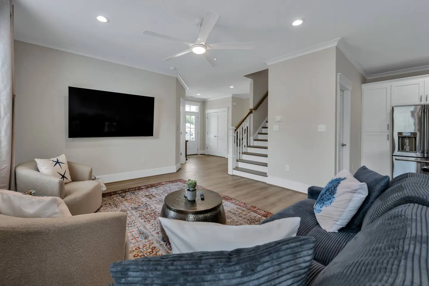 ViBe District 4BR Dog Friendly + 30+ Nights 10