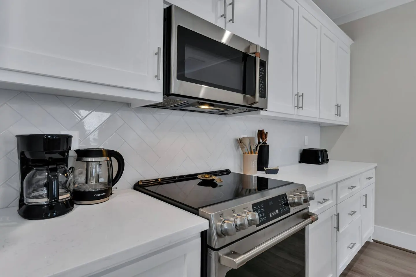 ViBe District 4BR Dog Friendly + 30+ Nights 18