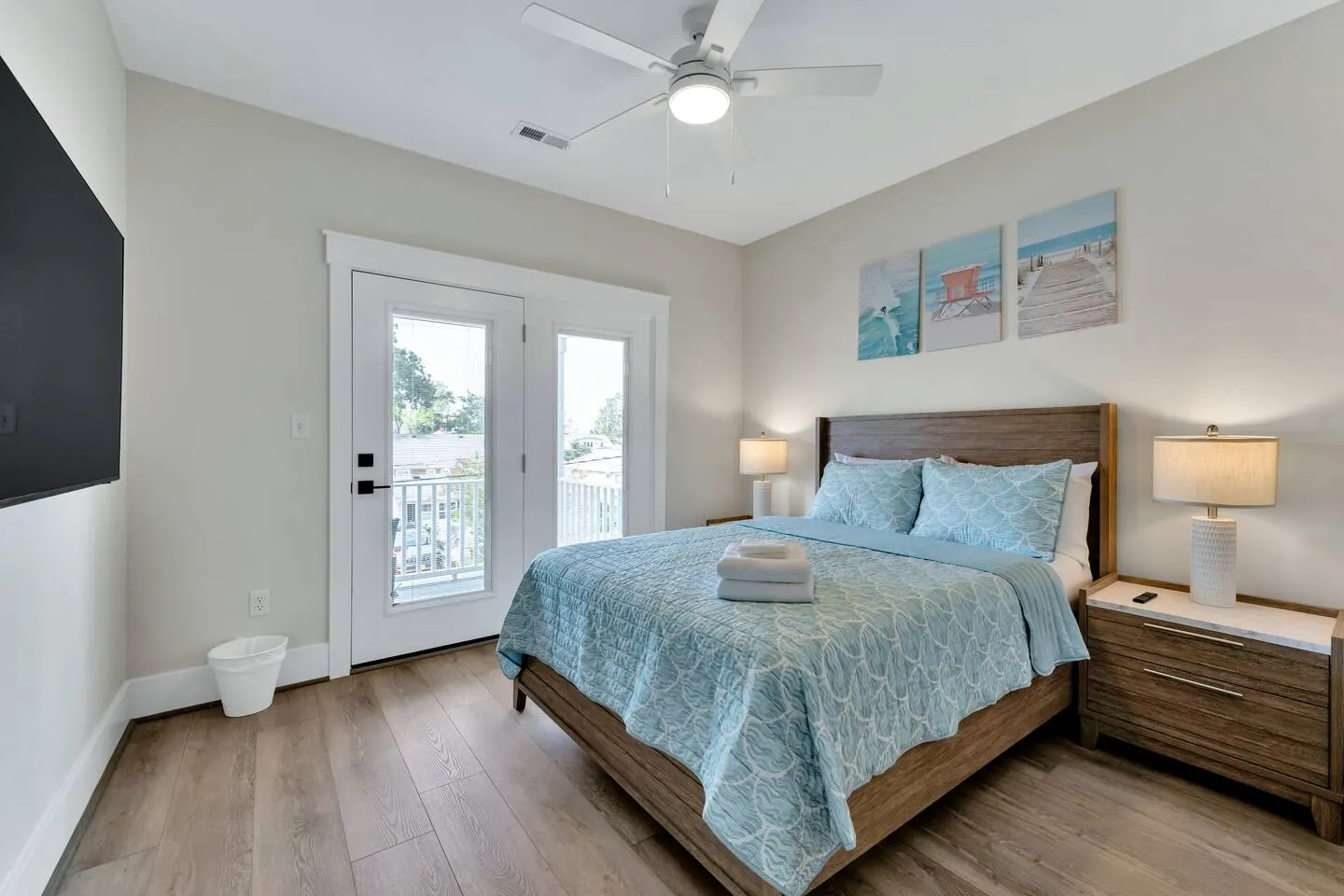 ViBe District 4BR Dog Friendly + 30+ Nights 4
