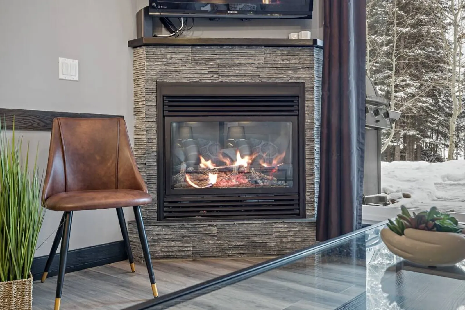 Nature's Nook by Instant Suites *Pool & HotTub * 12