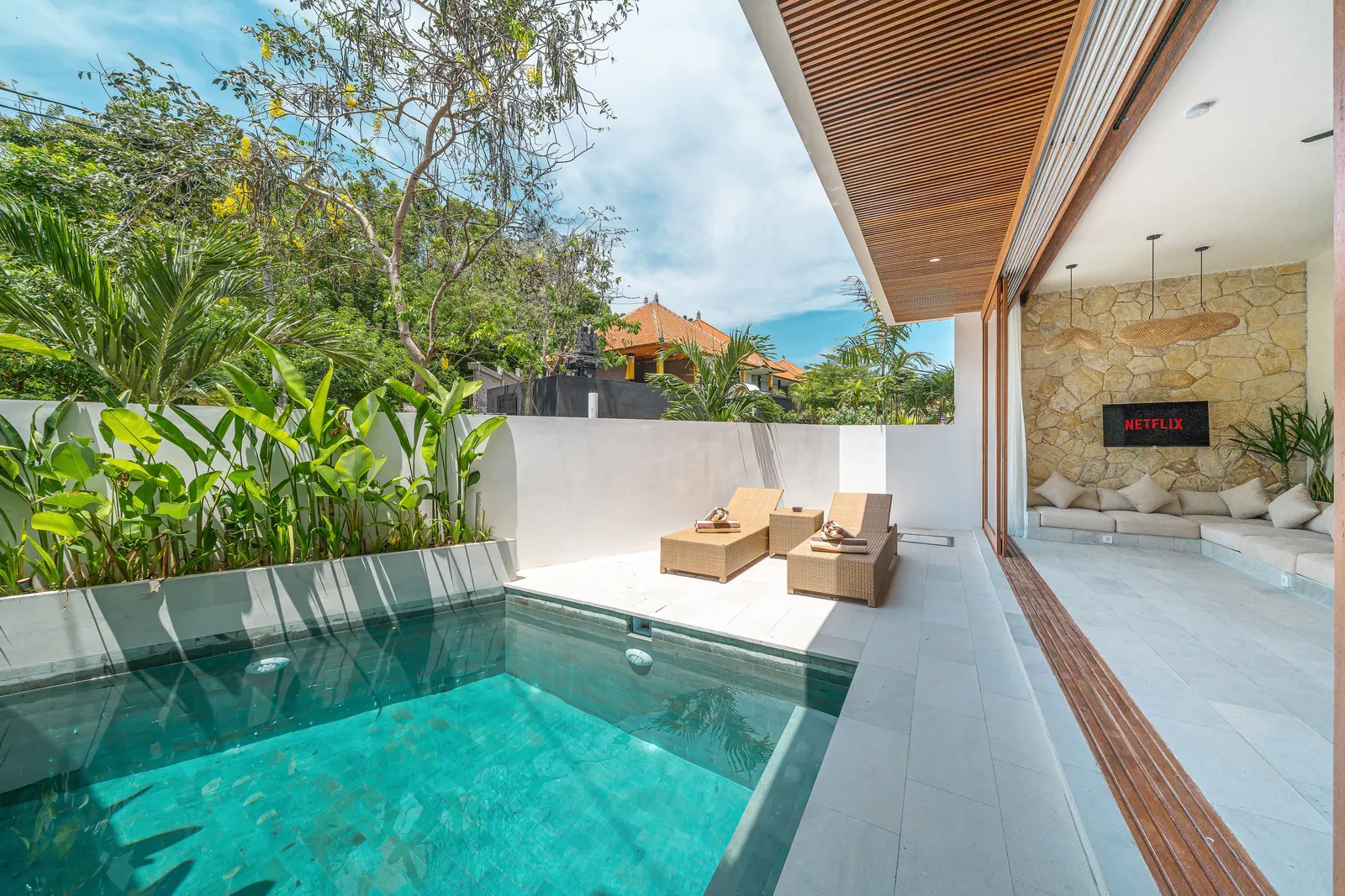 NEW 2BR Villa Uluwatu Pool & Rooftop Near Beach! 8