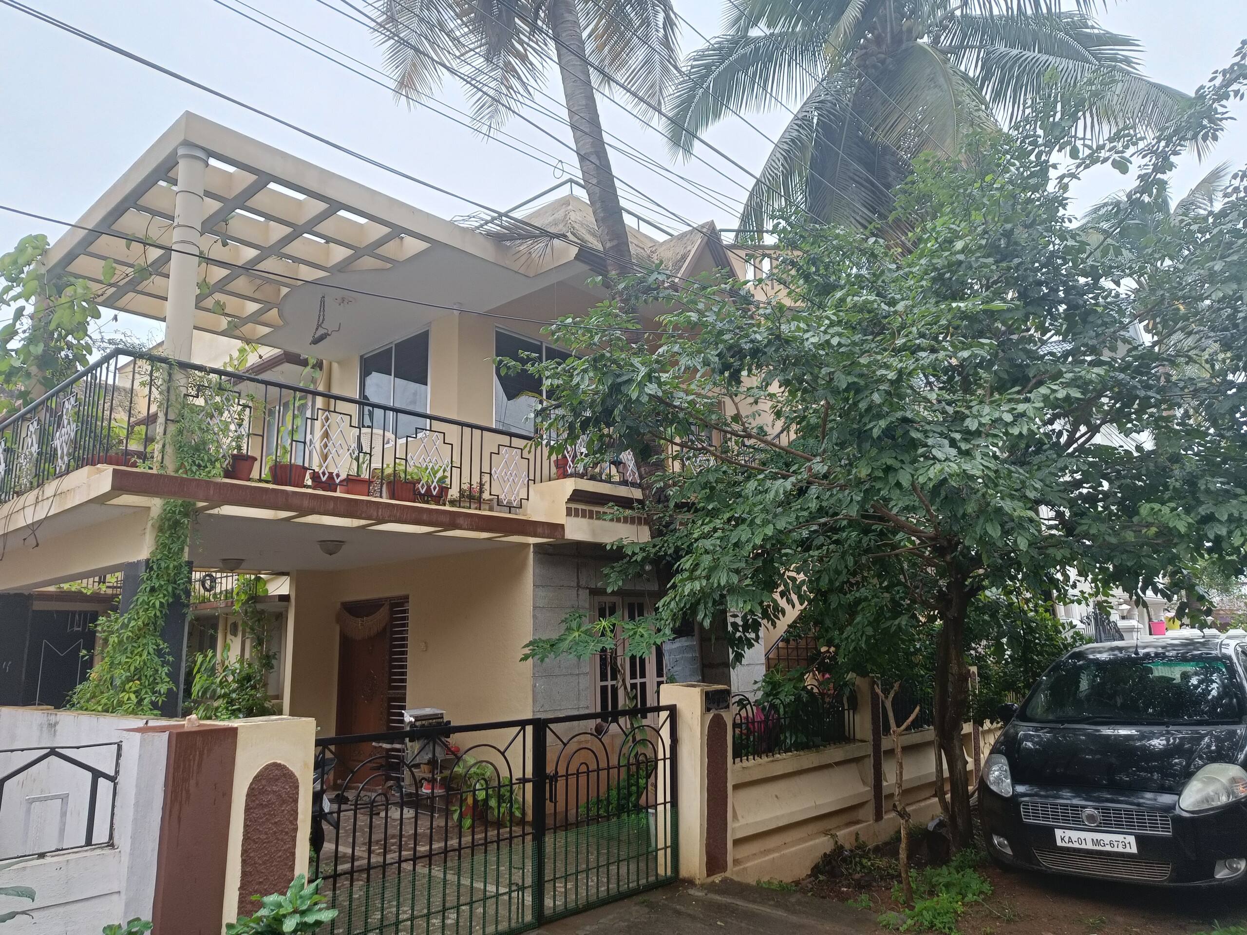 'Sambrama' Humble & Cozy Home 16