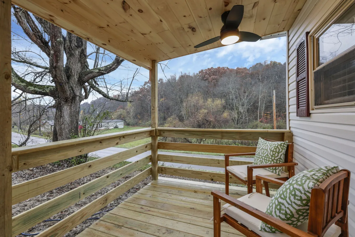 Mirror Pond Cabin 9