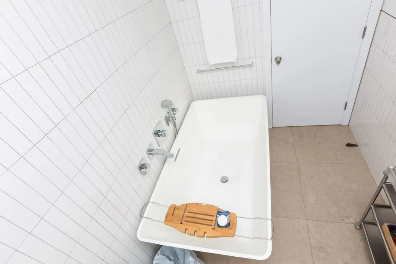 Beautiful 3 BR Home Trendy Queen West Sleeps 6 15