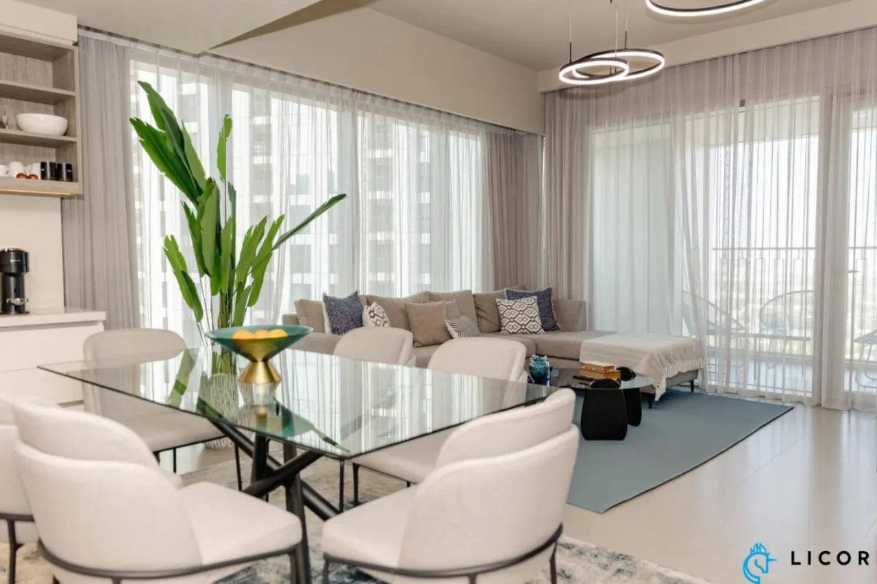Brand New Modern 2BR Retreat: Walk to Dubai Mall 18