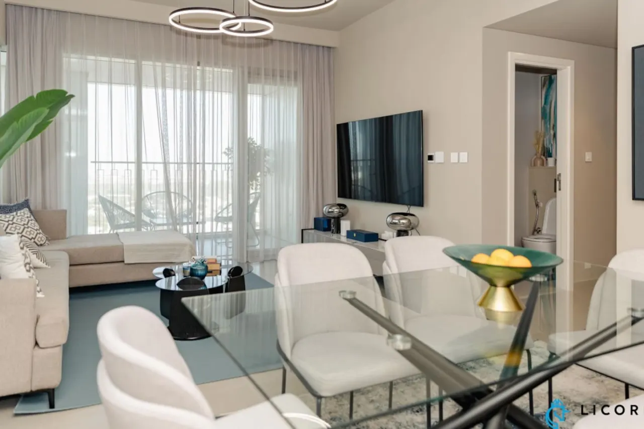 Brand New Modern 2BR Retreat: Walk to Dubai Mall 20