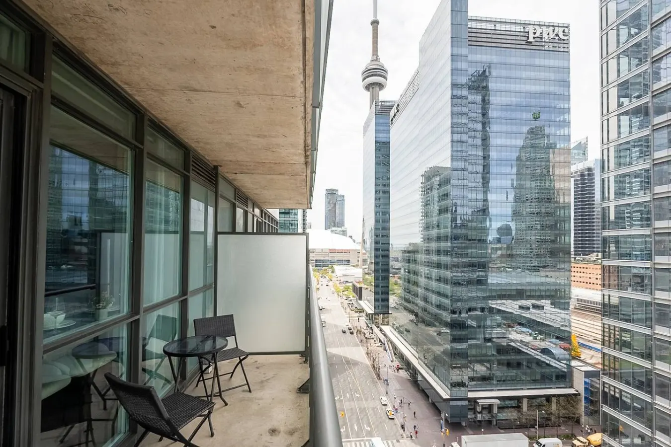 Bright 1BR Condo Sleeps 3 Steps to Attractions 5