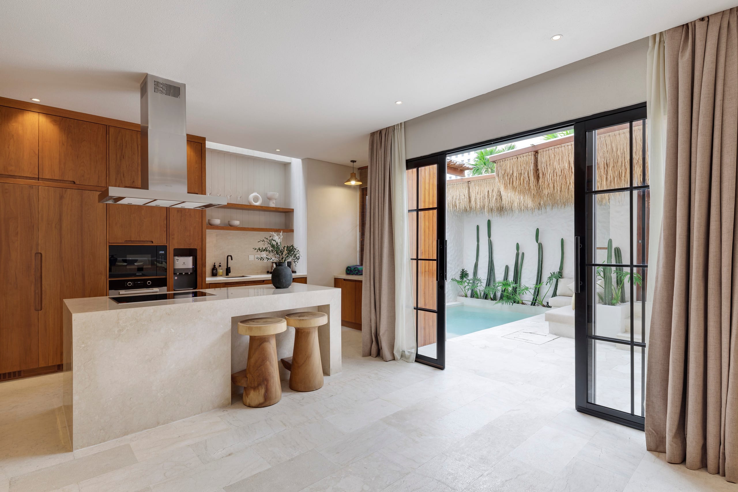 New Lux 2BR Nila Villa w/Larger Pool Atlas|FINNS