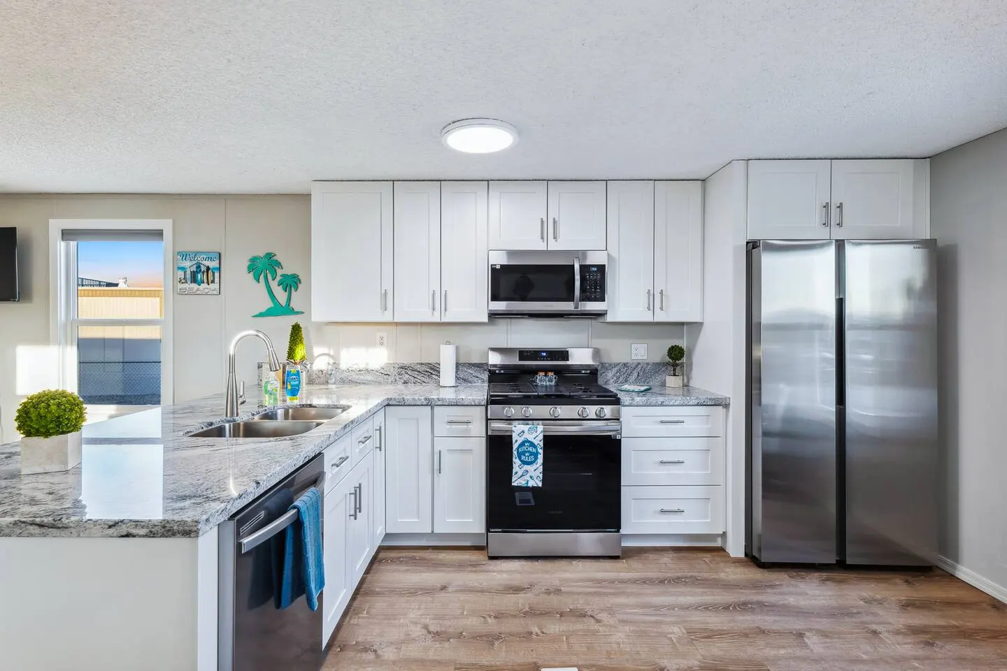 Cove Villa | 2bd 1ba | River Access | Game Room — photo 4