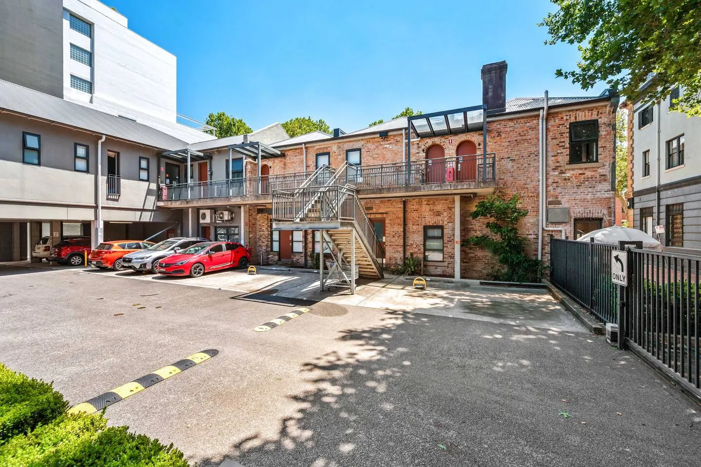 Starlet Midtown Walkable 12
