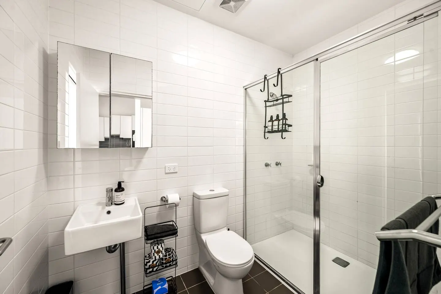 Starlet Midtown Walkable 16