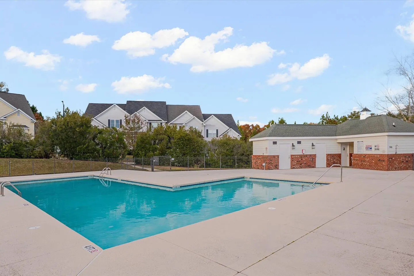 Westland Ridge Manor — photo 2