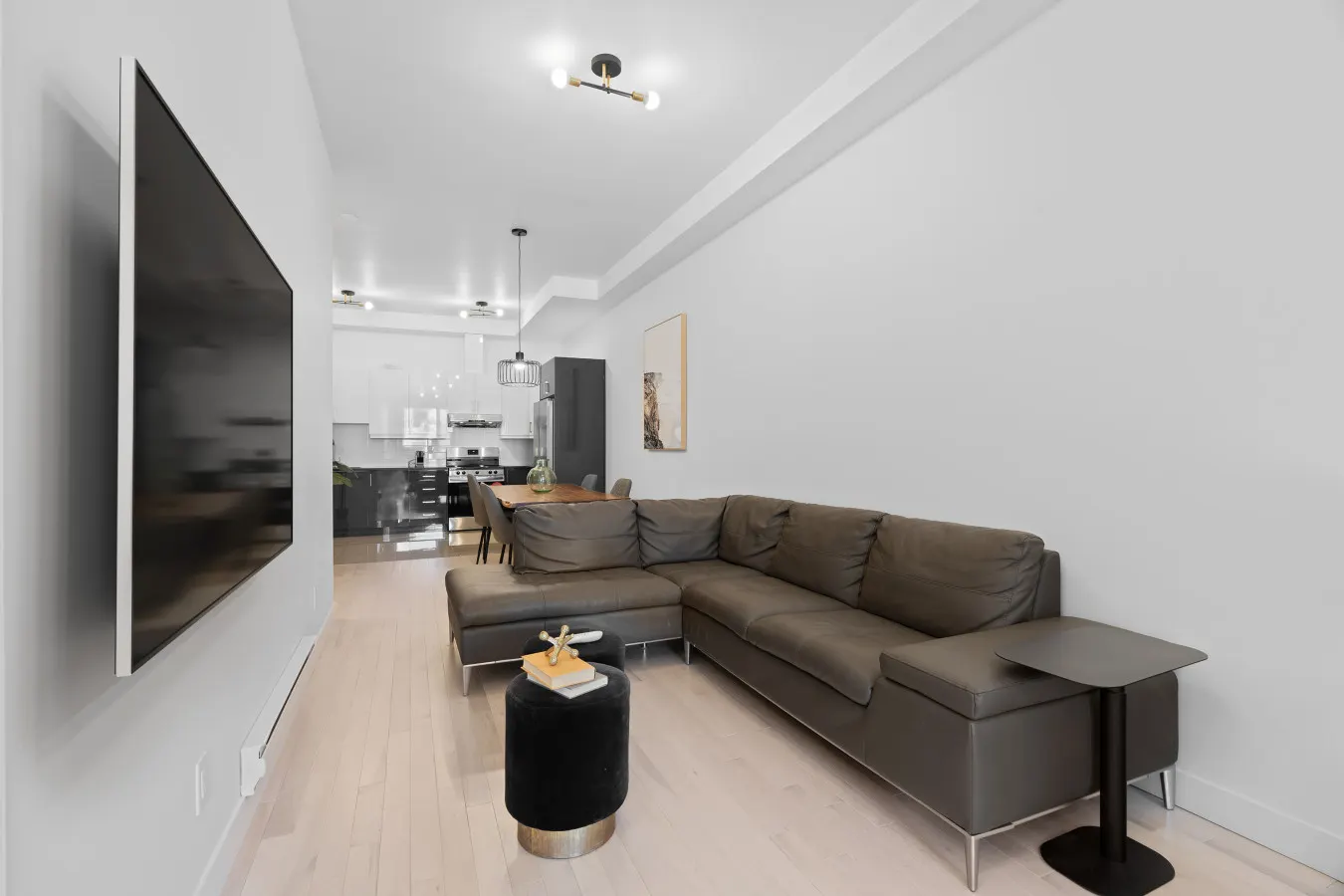 Little Italy - New Modern 2bdr Apartment in Little Italy - Unit 202 2
