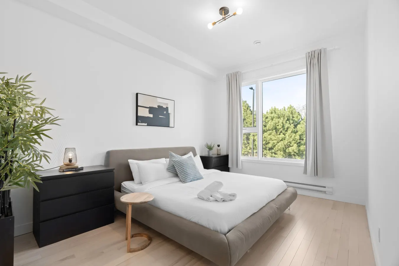 Little Italy - New Modern 2bdr Apartment in Little Italy - Unit 202 11