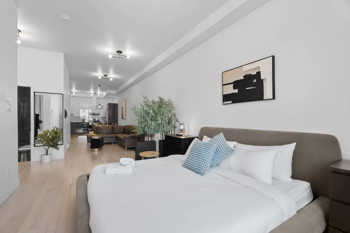 Little Italy - New Modern 2bdr Apartment in Little Italy - Unit 202 12