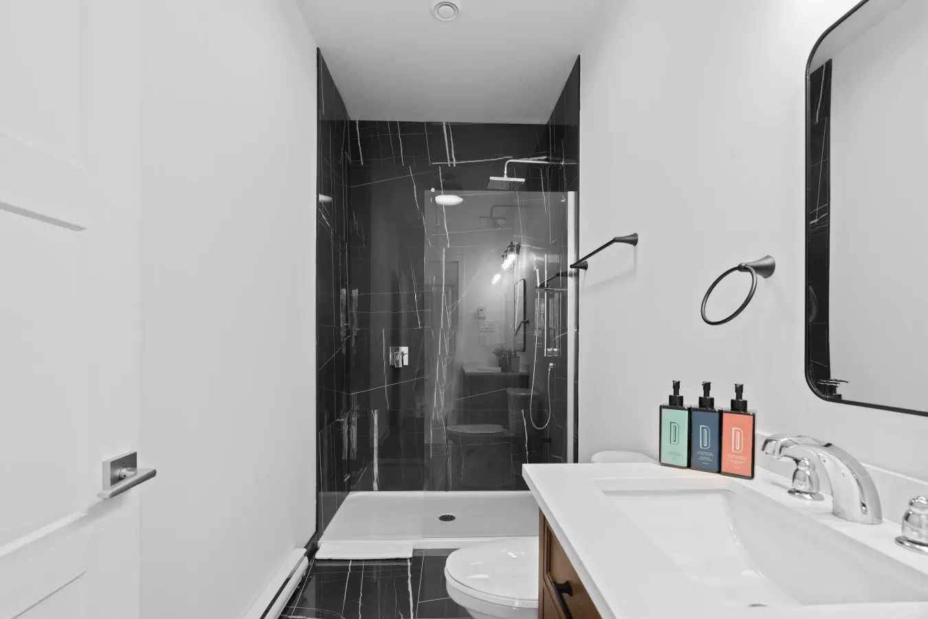Little Italy - New Modern 2bdr Apartment in Little Italy - Unit 202 16