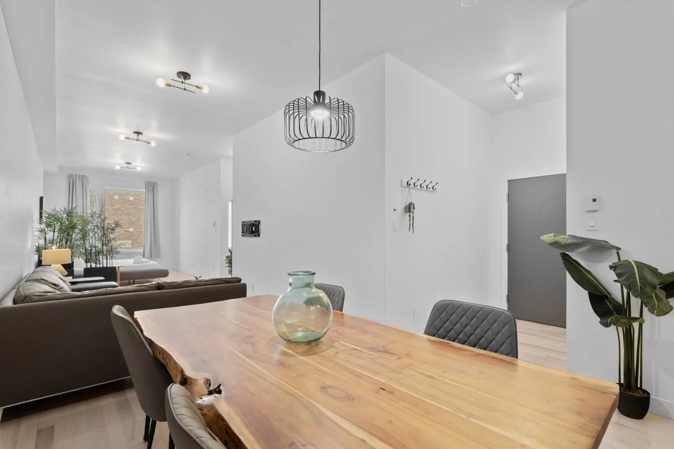 Little Italy - New Modern 2bdr Apartment in Little Italy - Unit 202 6