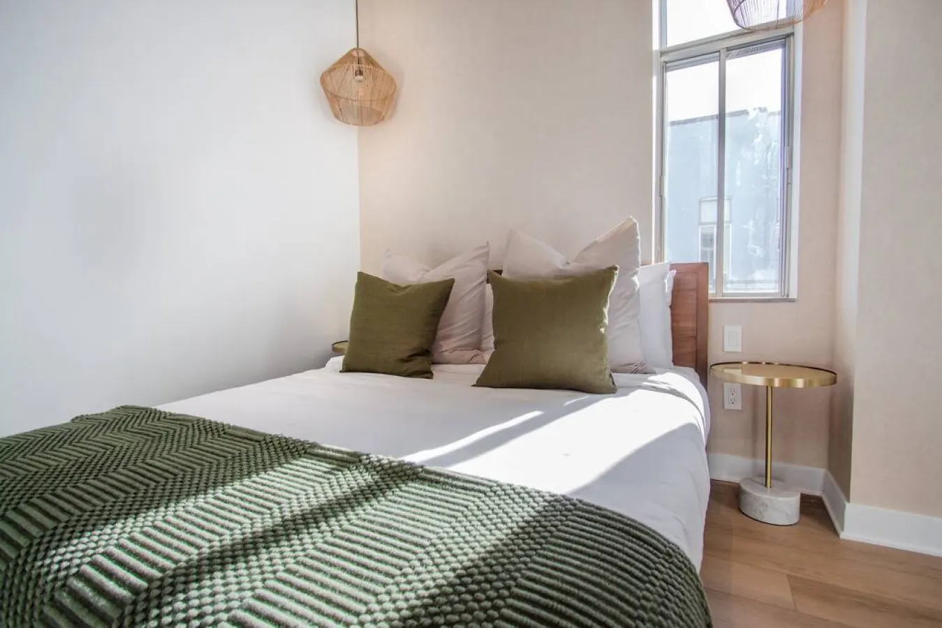 Studio16/Plateau/St-Denis/Terraces/SelfCheck-In/AC 9
